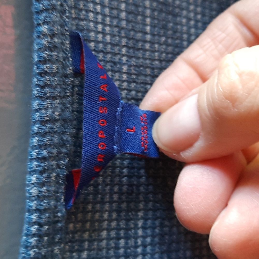 Top - Picture 3 of 3